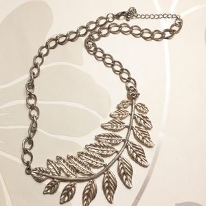 Gold Tone Statement Necklace Floral Leaf